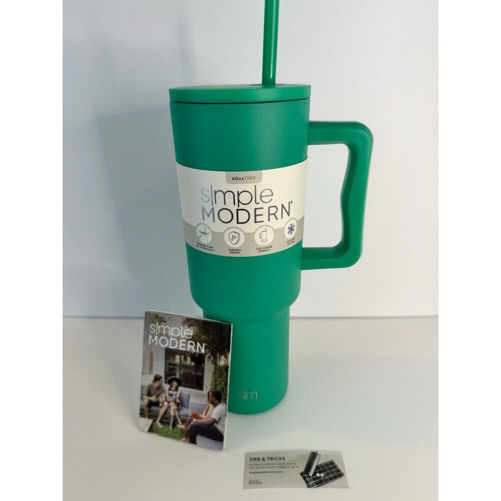Simple Modern 40oz Trek Tumbler with Handle Kelly Green Cup Holder Friendly